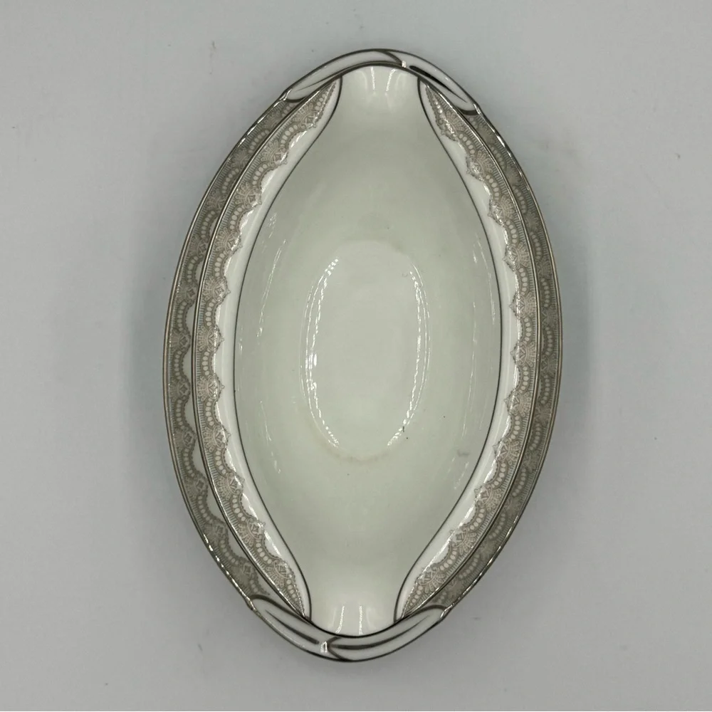 Vintage Noritake Glenwood (5770) Gravy Boat with an Attached Underplate